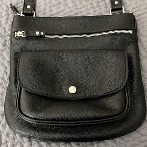 ROOTS black pebbled leather cross body bag with silver tone hardware